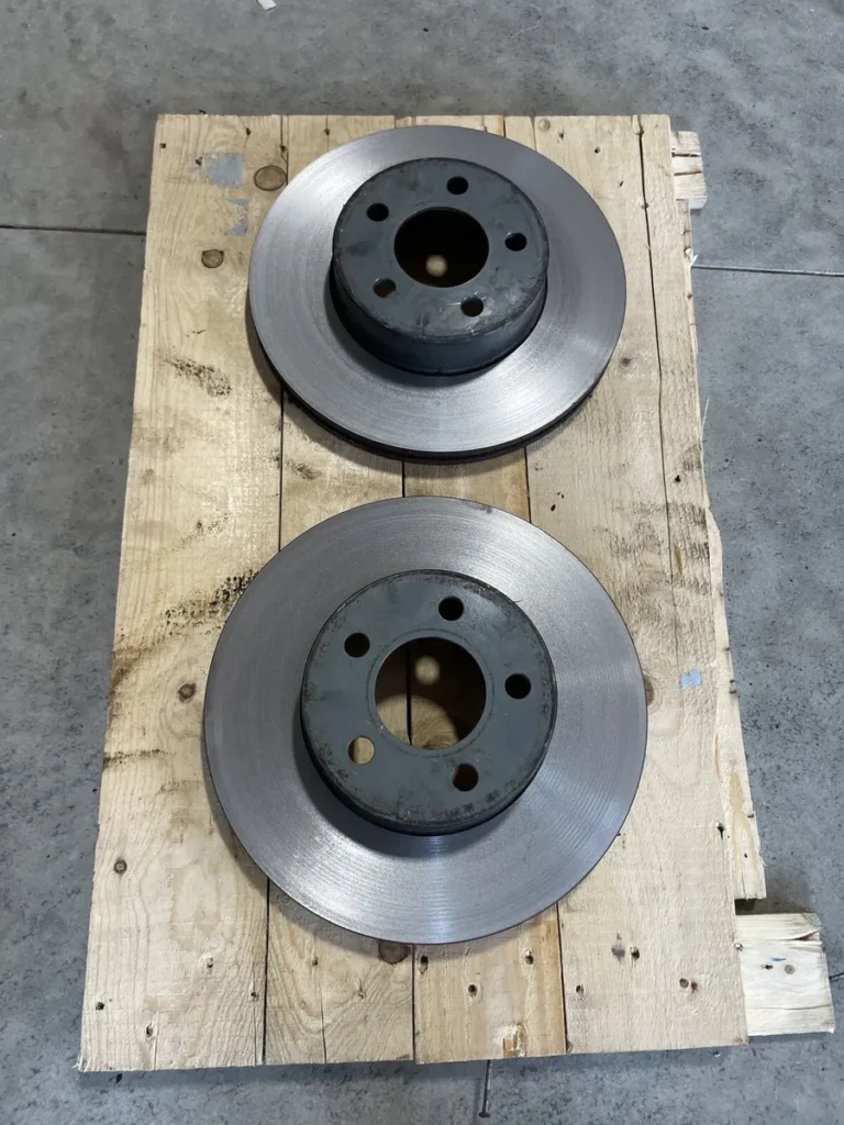 do brake discs come in pairs